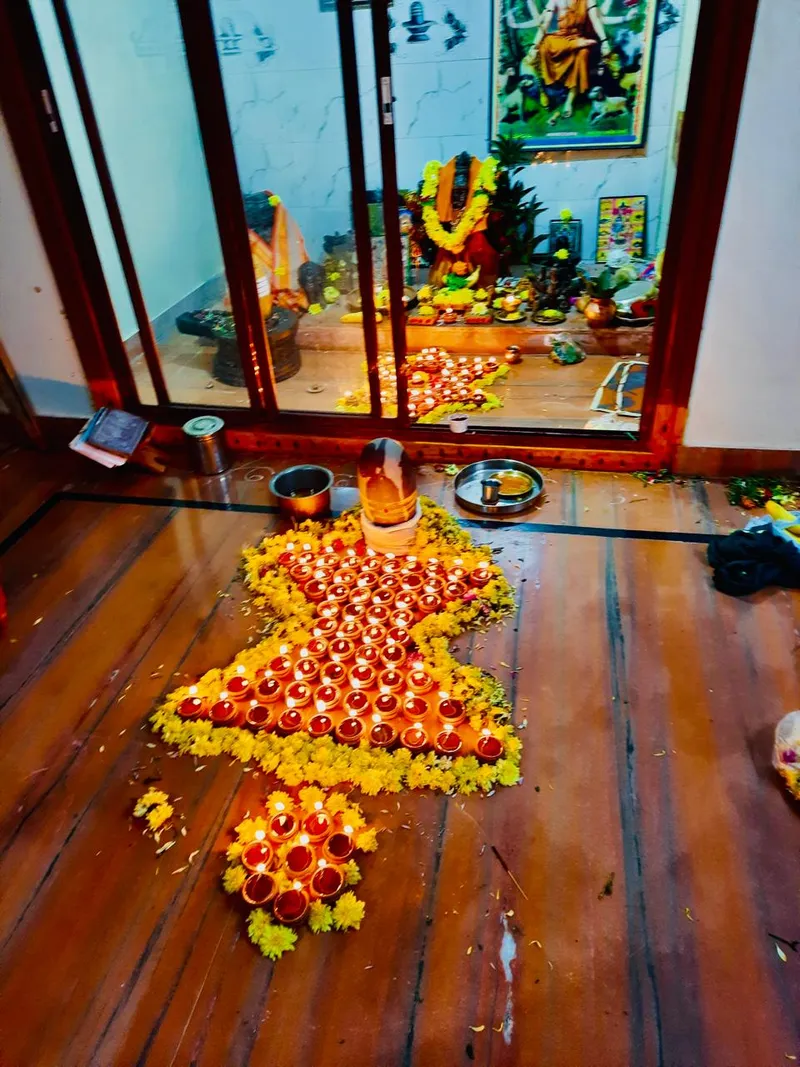 Shiva Linga Deepam